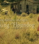 lovely-dakota-hounddog-dvd-making-of-04.jpg