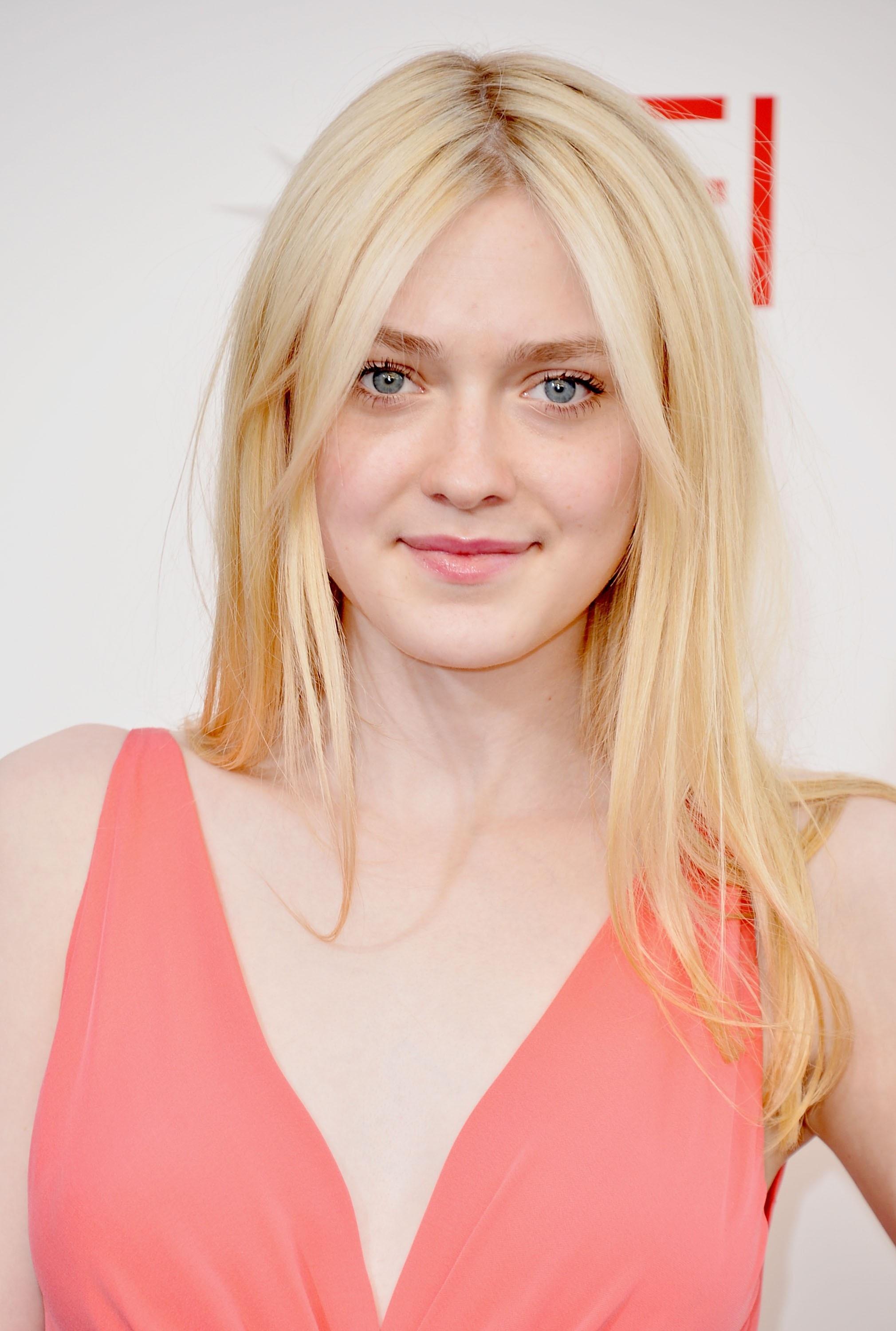 HQ
