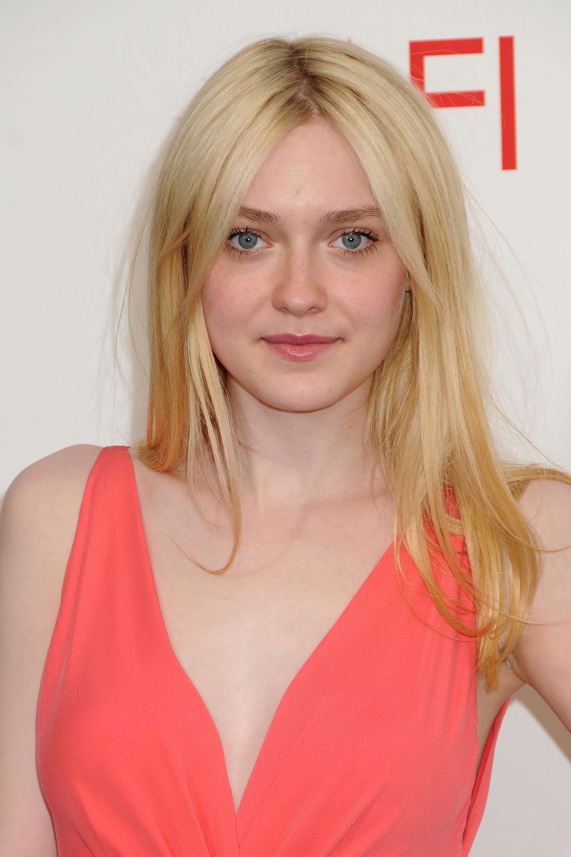 HQ

