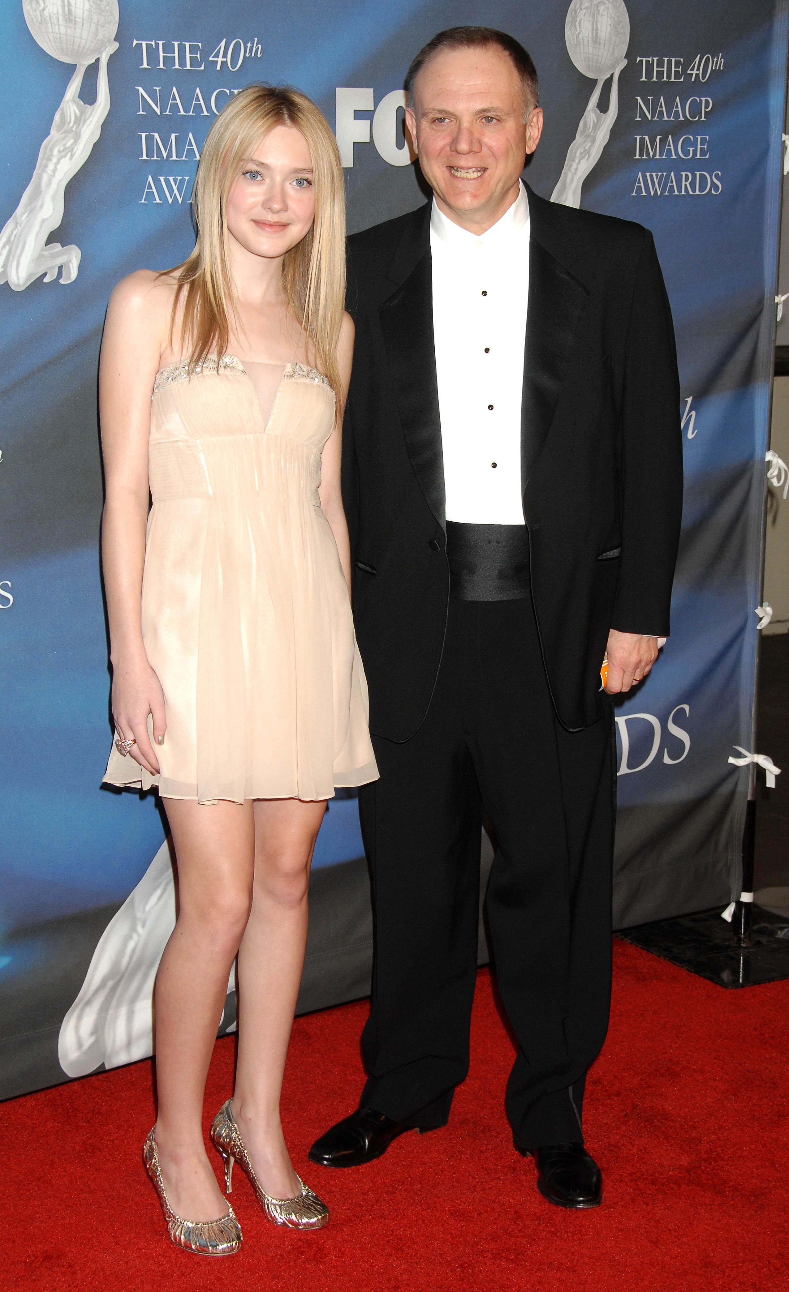 Dakota40NAACPAwards024.jpg