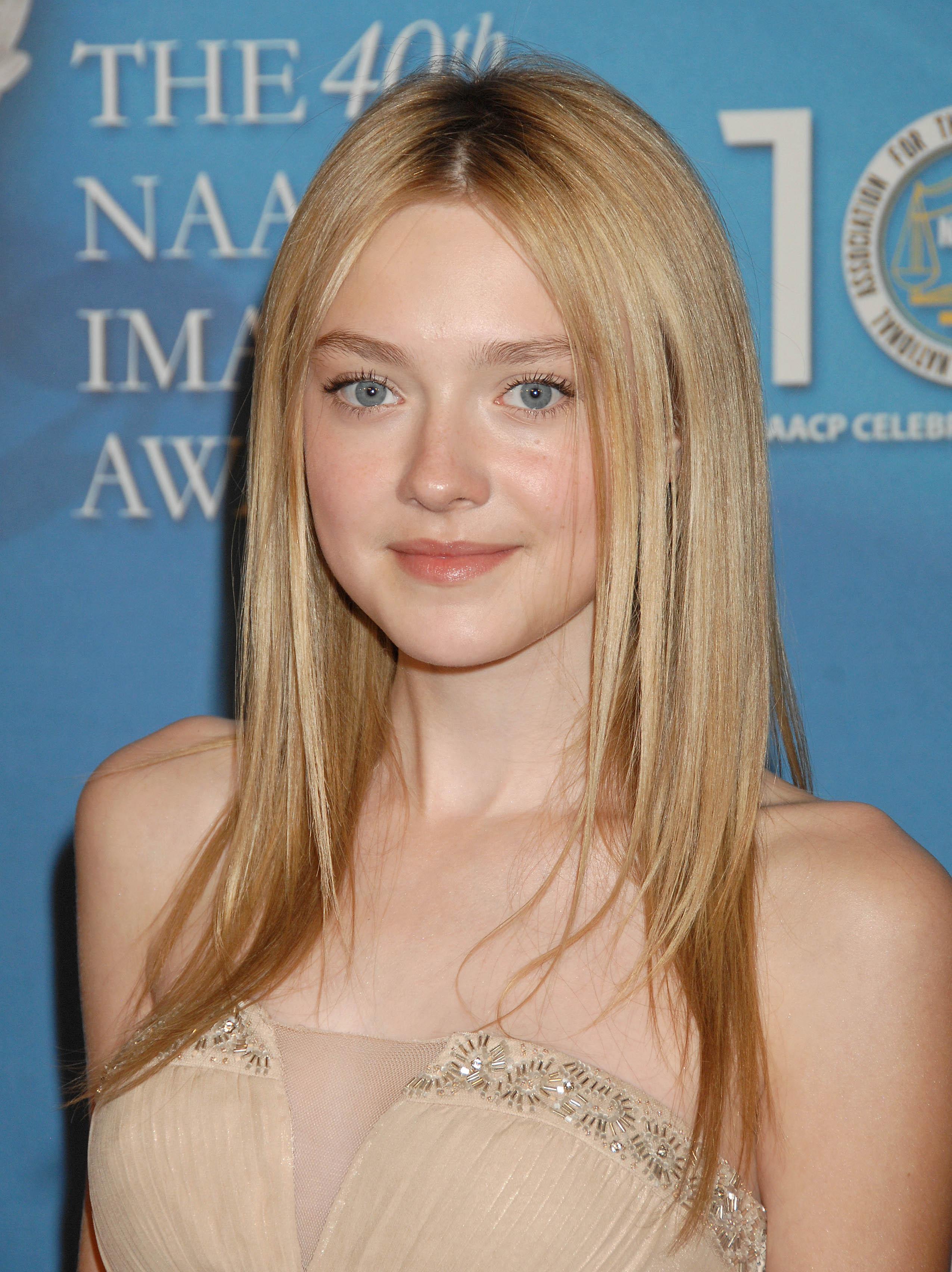 Dakota40NAACPAwards030.jpg