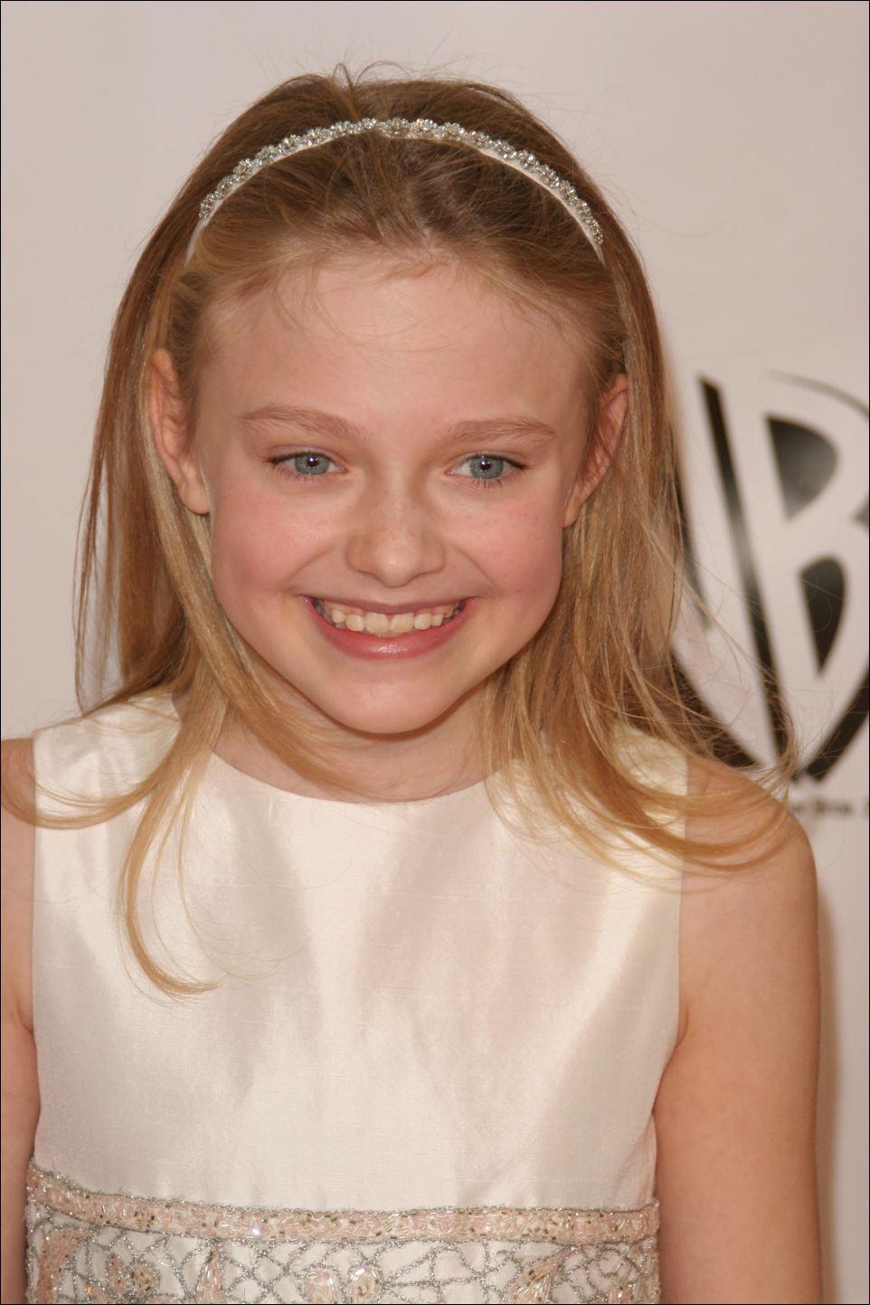 DakotaCCAwards2006011.jpg