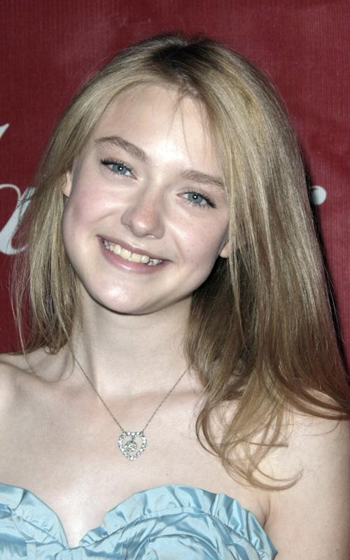 DakotaPalmSpringFF2009072.jpg