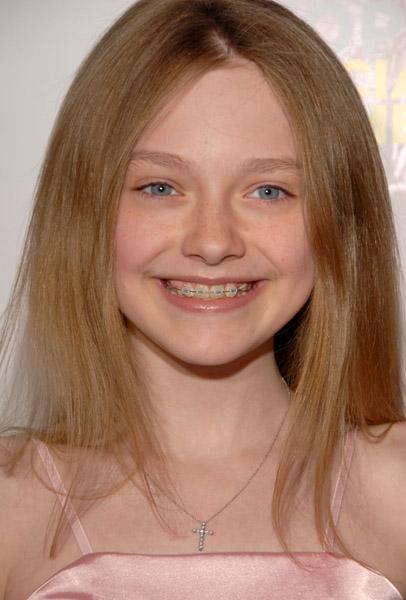 DakotaYoungHollywoodAwards056.jpg
