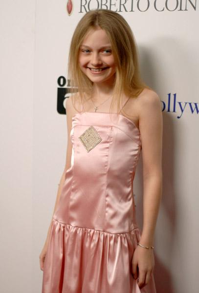 DakotaYoungHollywoodAwards070.jpg