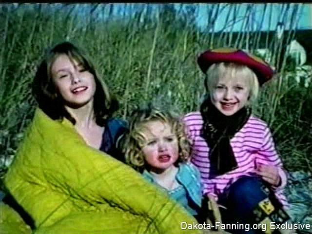 lovely-dakota-ad-2000-tide-13.jpg