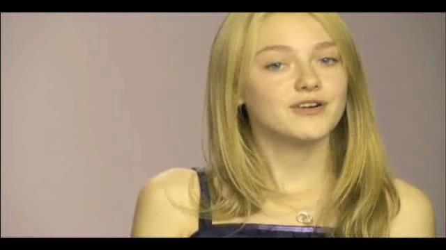 lovely-dakota-ad-2009-presidential-pledge-06.jpg