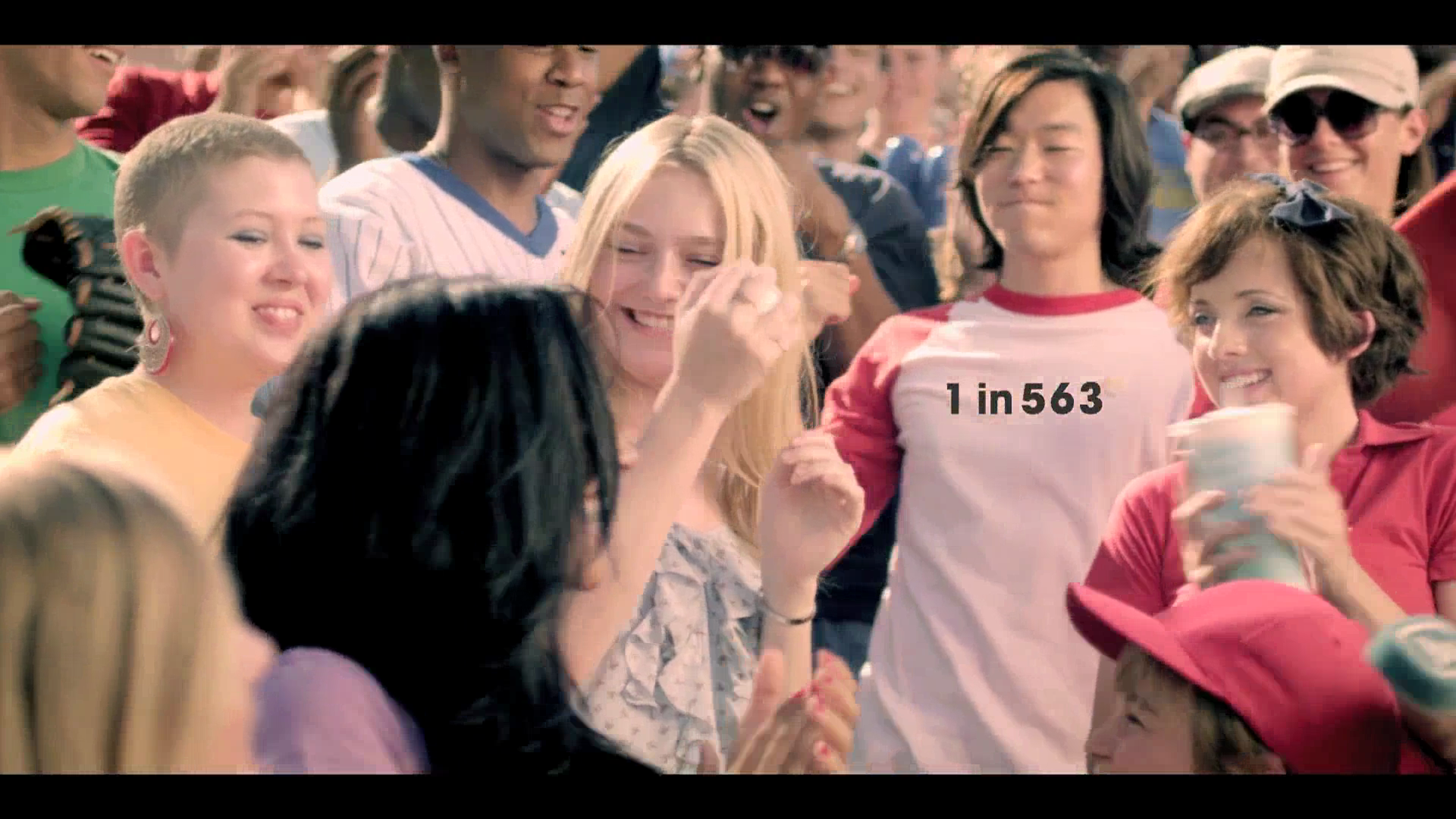 lovely-dakota-ad-2010-su2c-19.png