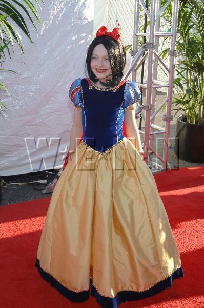 Dakota13DHalloween024.jpg
