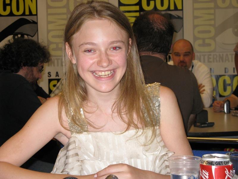 DakotaComicCon008.jpg