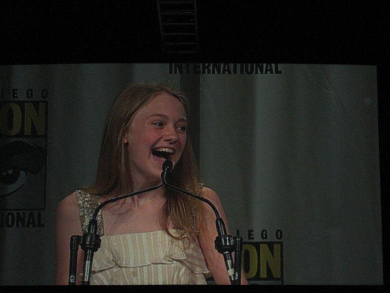 DakotaComicCon035.jpg