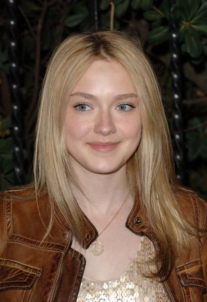 DakotaFirstStarCelebrationNov15003.jpg