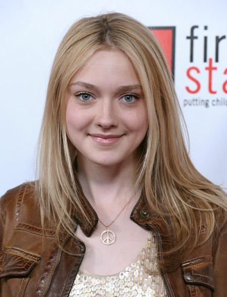 DakotaFirstStarCelebrationNov15020.jpg