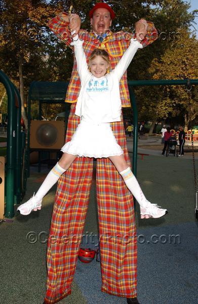 DakotaWalkFun054.jpg