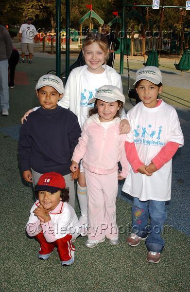 DakotaWalkFun074.jpg
