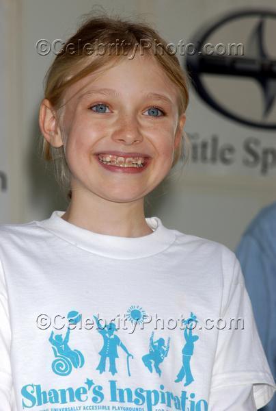 DakotaWalkFun082.jpg