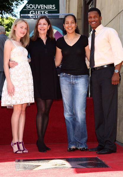 DakotaTheHollywoodWalkOfFame2008005.jpg