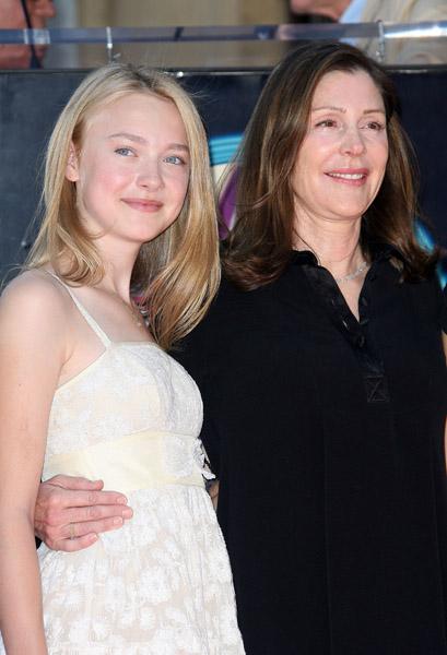 DakotaTheHollywoodWalkOfFame2008018.jpg