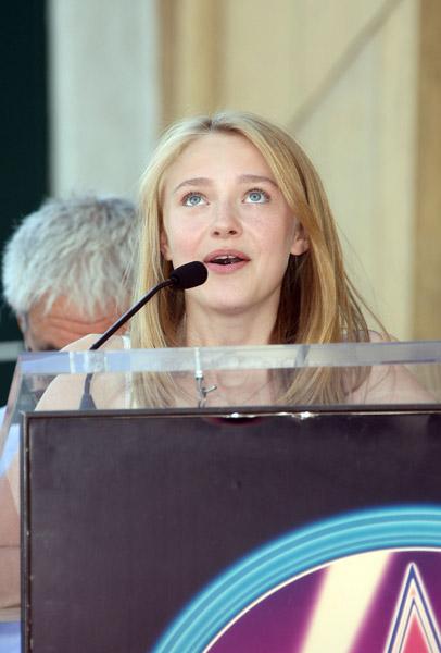 DakotaTheHollywoodWalkOfFame2008020.jpg