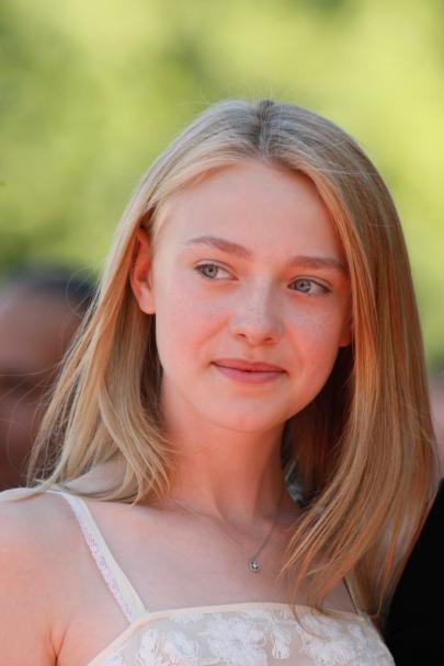 DakotaTheHollywoodWalkOfFame2008060.jpg