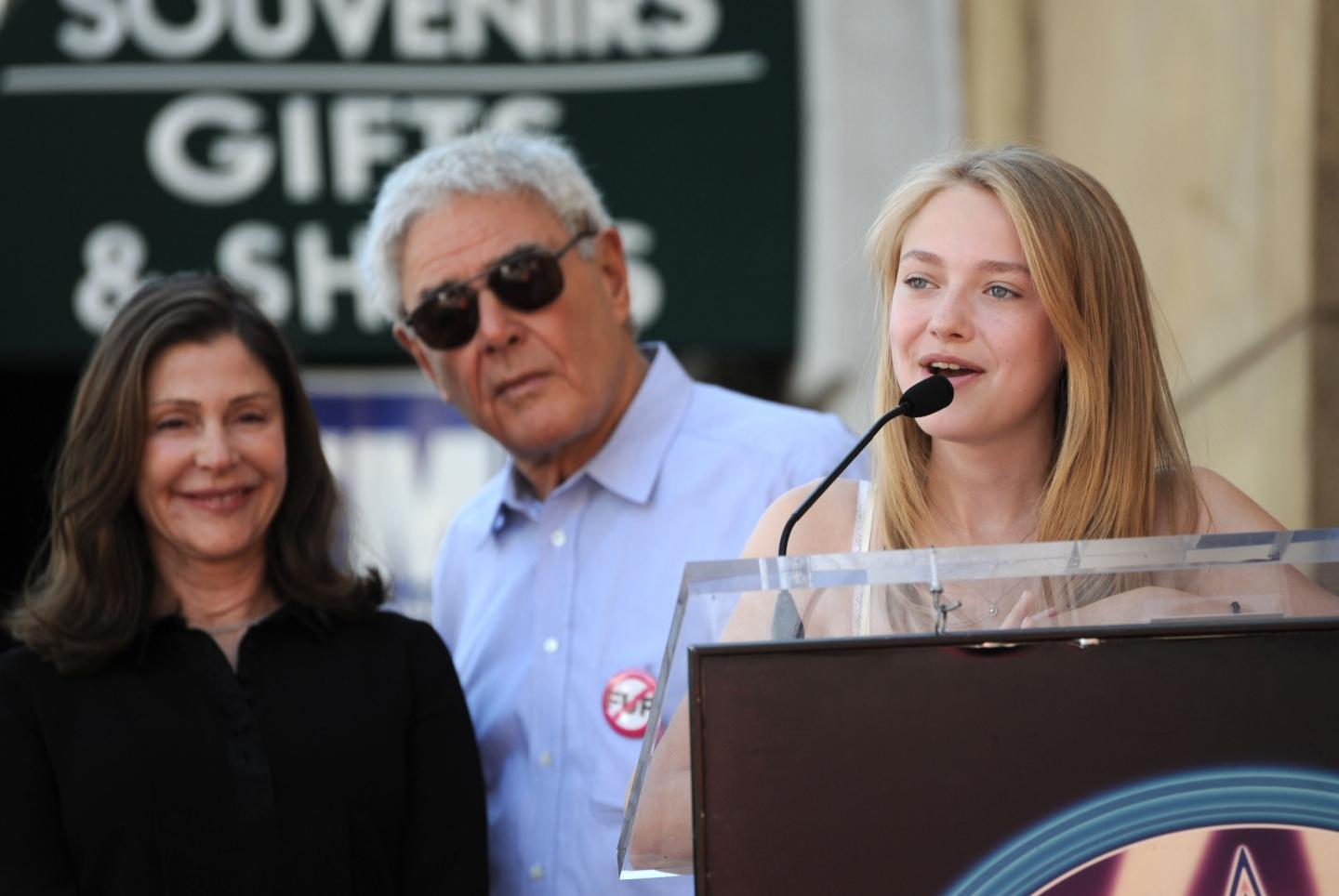 DakotaTheHollywoodWalkOfFame2008109.jpg