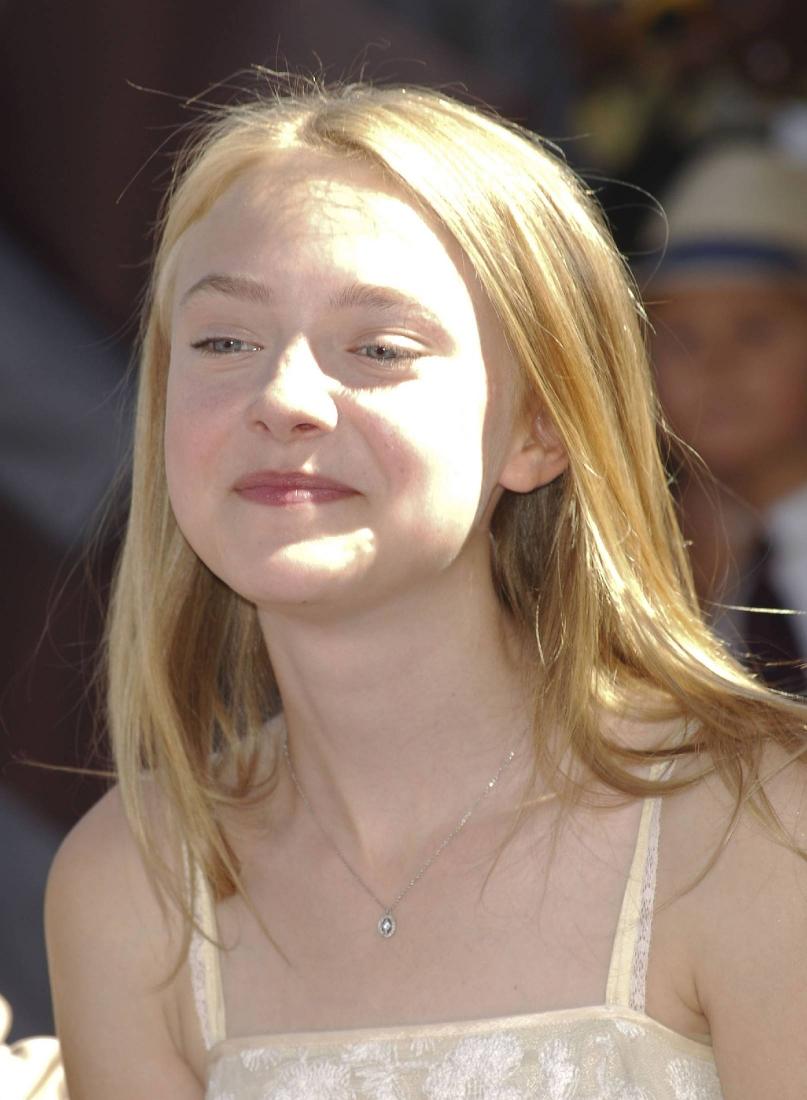 DakotaTheHollywoodWalkOfFame2008151.jpg