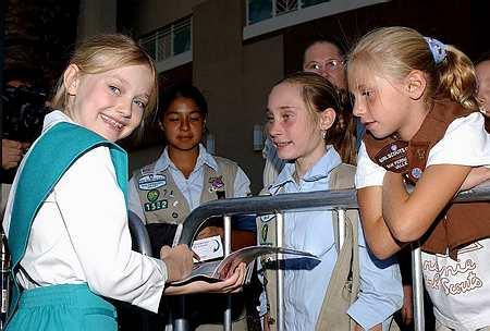 DakotaGirlScout090.jpg
