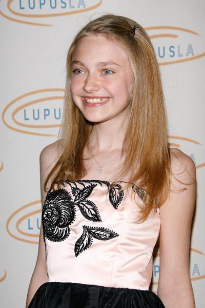 dakotalupusla015.jpg