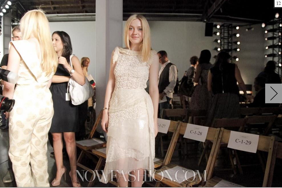 DakotaRodarteSpringFashionShowSeptember132011010.jpg