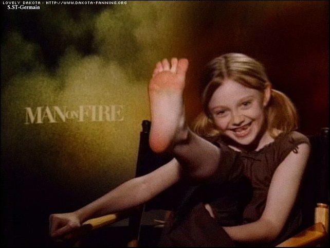 lovely-dakota-interview-311-2004-28.jpg