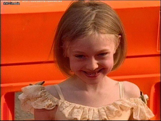 lovely-dakota-interview-311-2004-31.jpg