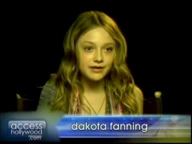 lovely-dakota-interview-access-hollywood-2007-06.jpg