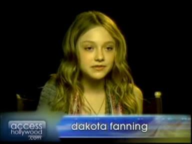 lovely-dakota-interview-access-hollywood-2007-08.jpg