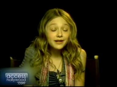 lovely-dakota-interview-access-hollywood-2007-11.jpg