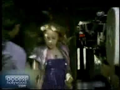 lovely-dakota-interview-access-hollywood-2007-15.jpg