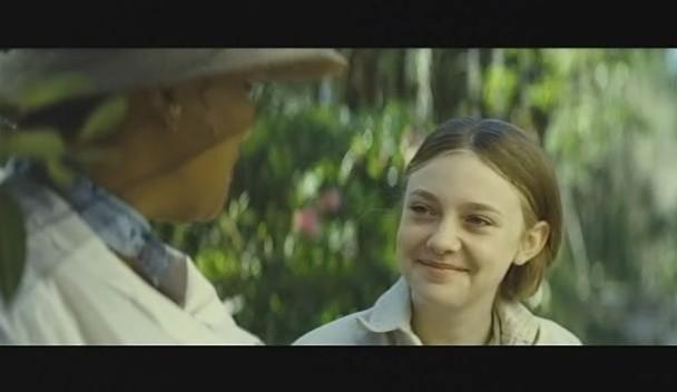 lovely-dakota-hbo-secret-life-bees-2008-015.jpg