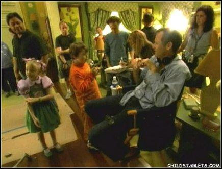 lovely-dakota-interview-mtv-making-movie-2003-05.jpg