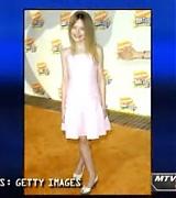 lovely-dakota-mtv-news-2008-03-24-037.jpg