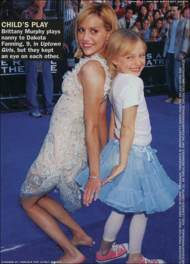 lovely-dakota-in-touch-weekly-year-unknown-01.jpg