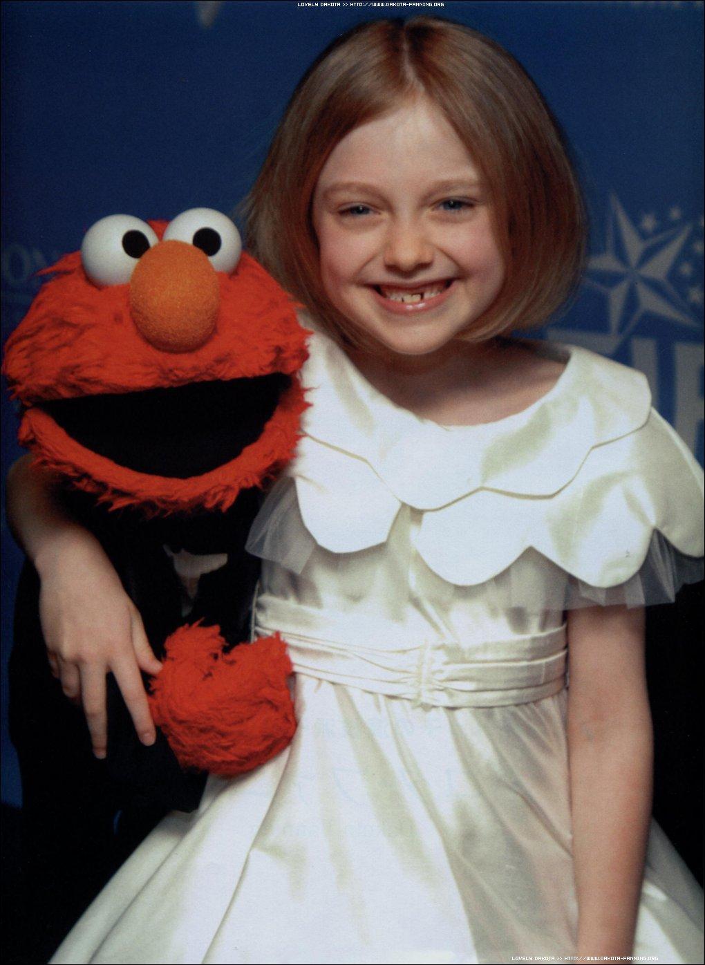 lovely-dakota-2004-vol-08-junior-screen-02.jpg