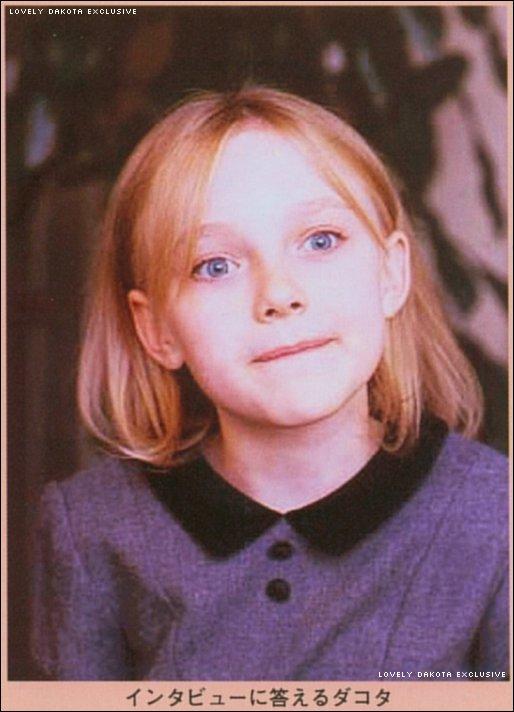 lovely-dakota-miscellaneous-scan-japan-02.jpg
