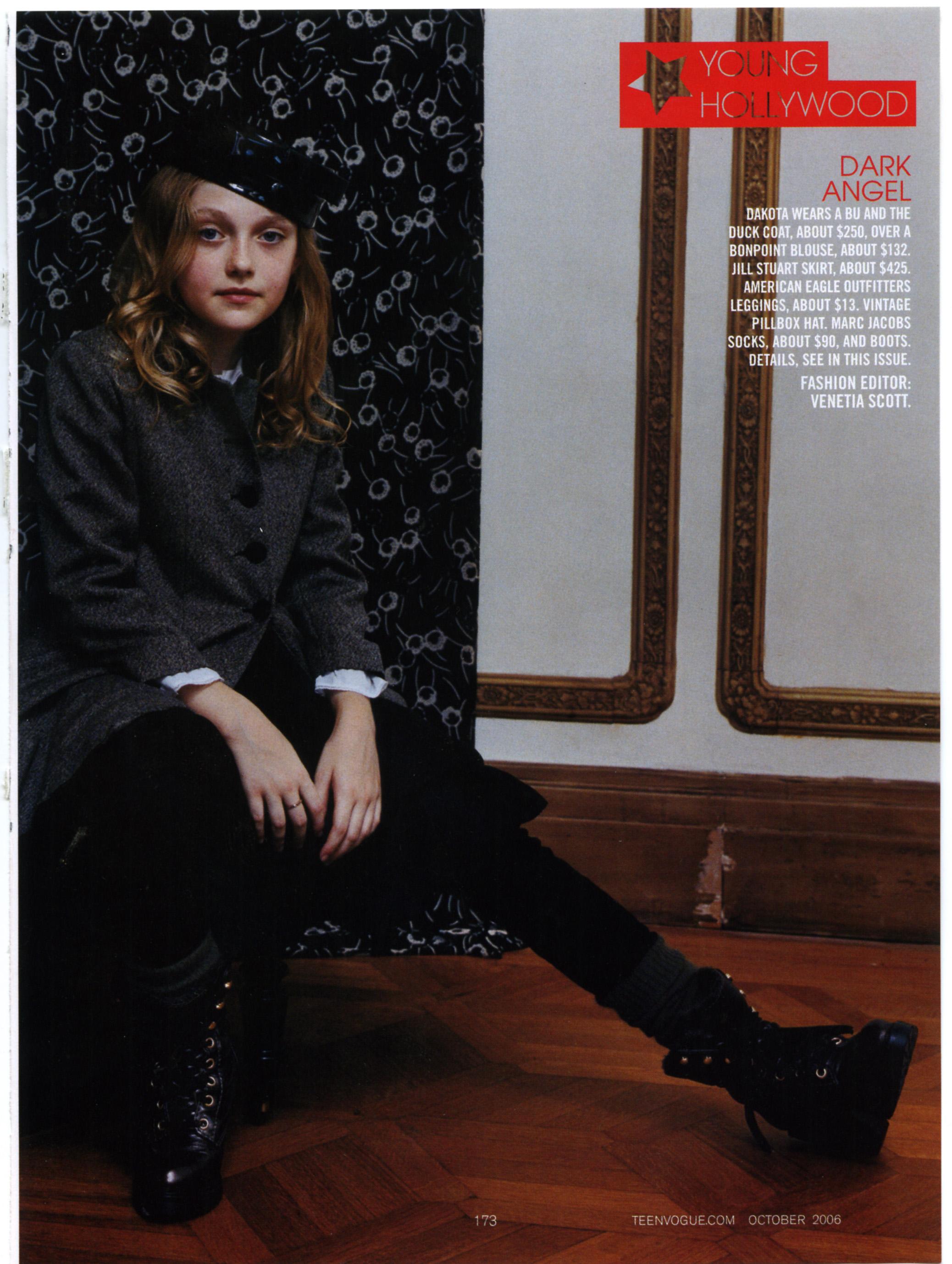 lovely-dakota-2006-10-teen-vogue-09.jpg