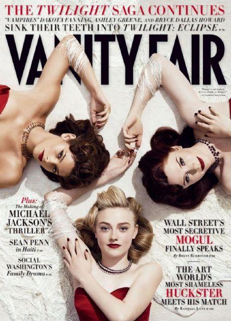 lovely-dakota-2010-07-vanity-fair-01.jpg