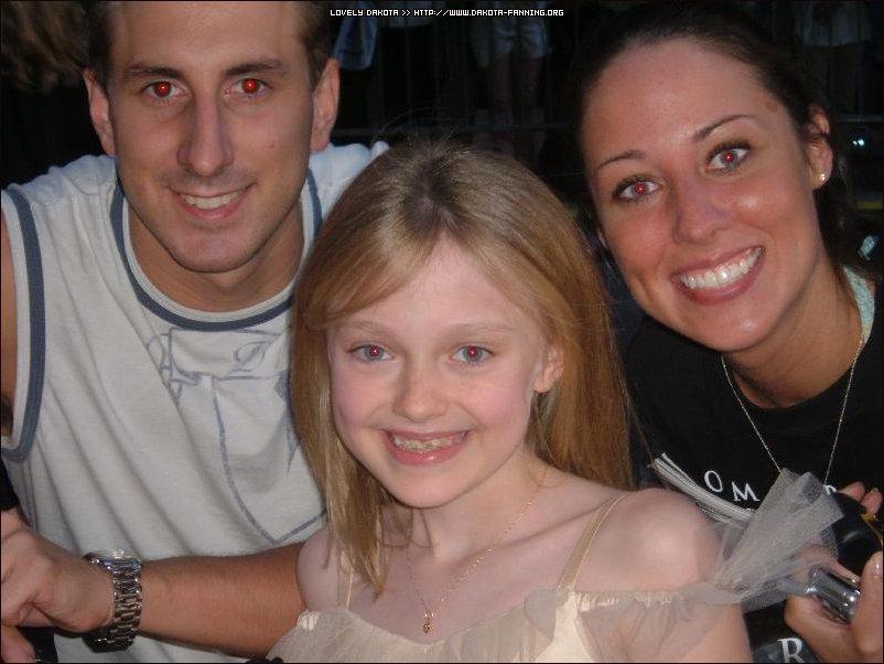 At the NY premiere of War of the Worlds, June 2005 *thanks Dannii*
