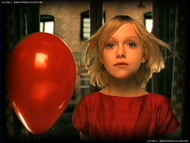 lovely-dakota-music-video-across-universe-11.jpg