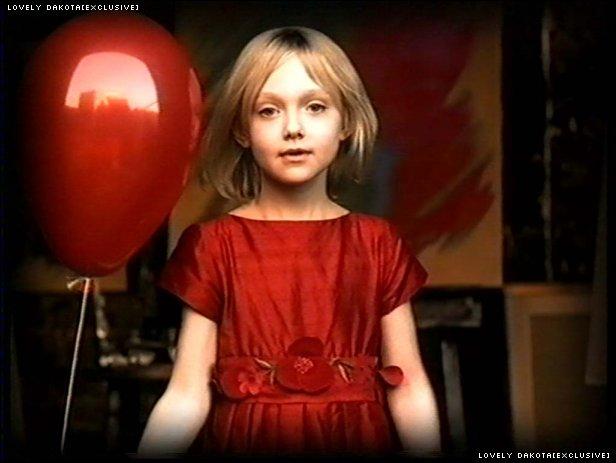 lovely-dakota-music-video-across-universe-19.jpg