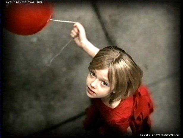 lovely-dakota-music-video-across-universe-55.jpg