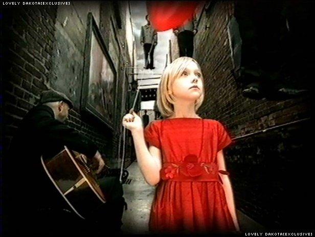 lovely-dakota-music-video-across-universe-59.jpg