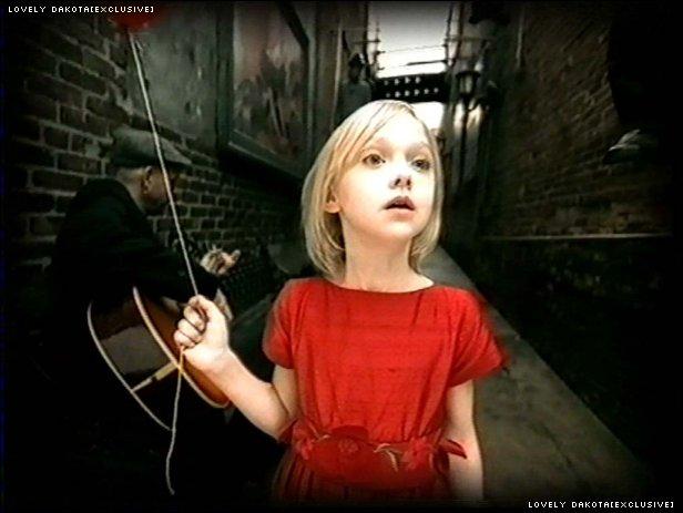 lovely-dakota-music-video-across-universe-61.jpg