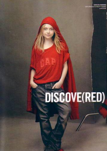 lovely-dakota-annie-leibovitz-2006-01.jpg